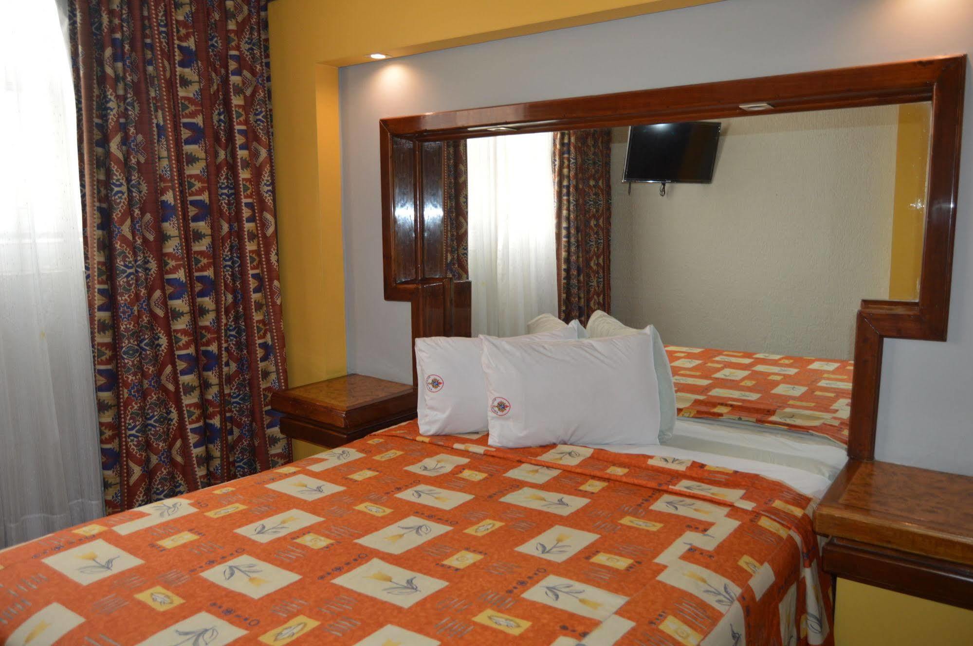 Hotel Mina Kota Meksiko Bagian luar foto