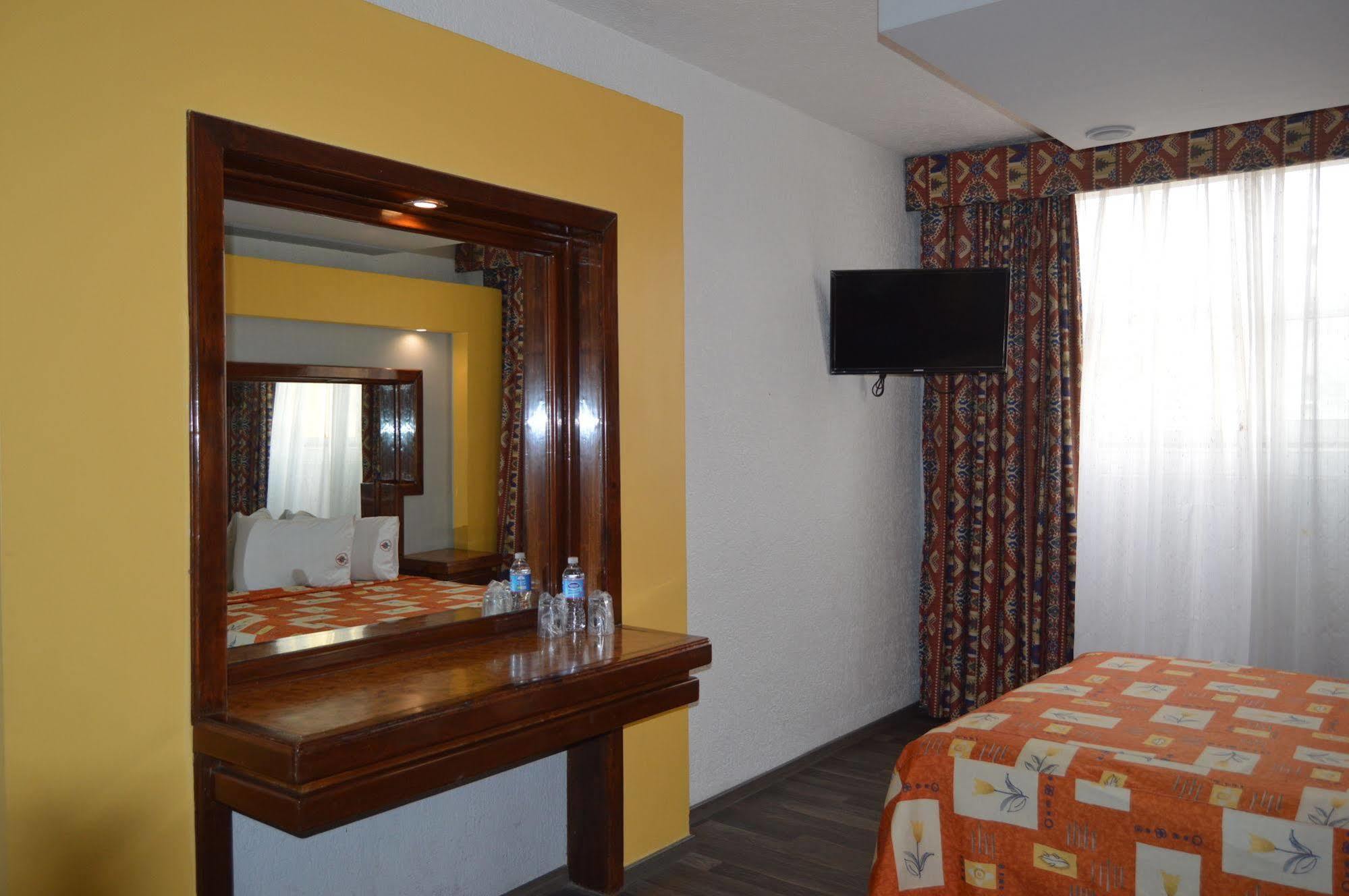 Hotel Mina Kota Meksiko Bagian luar foto