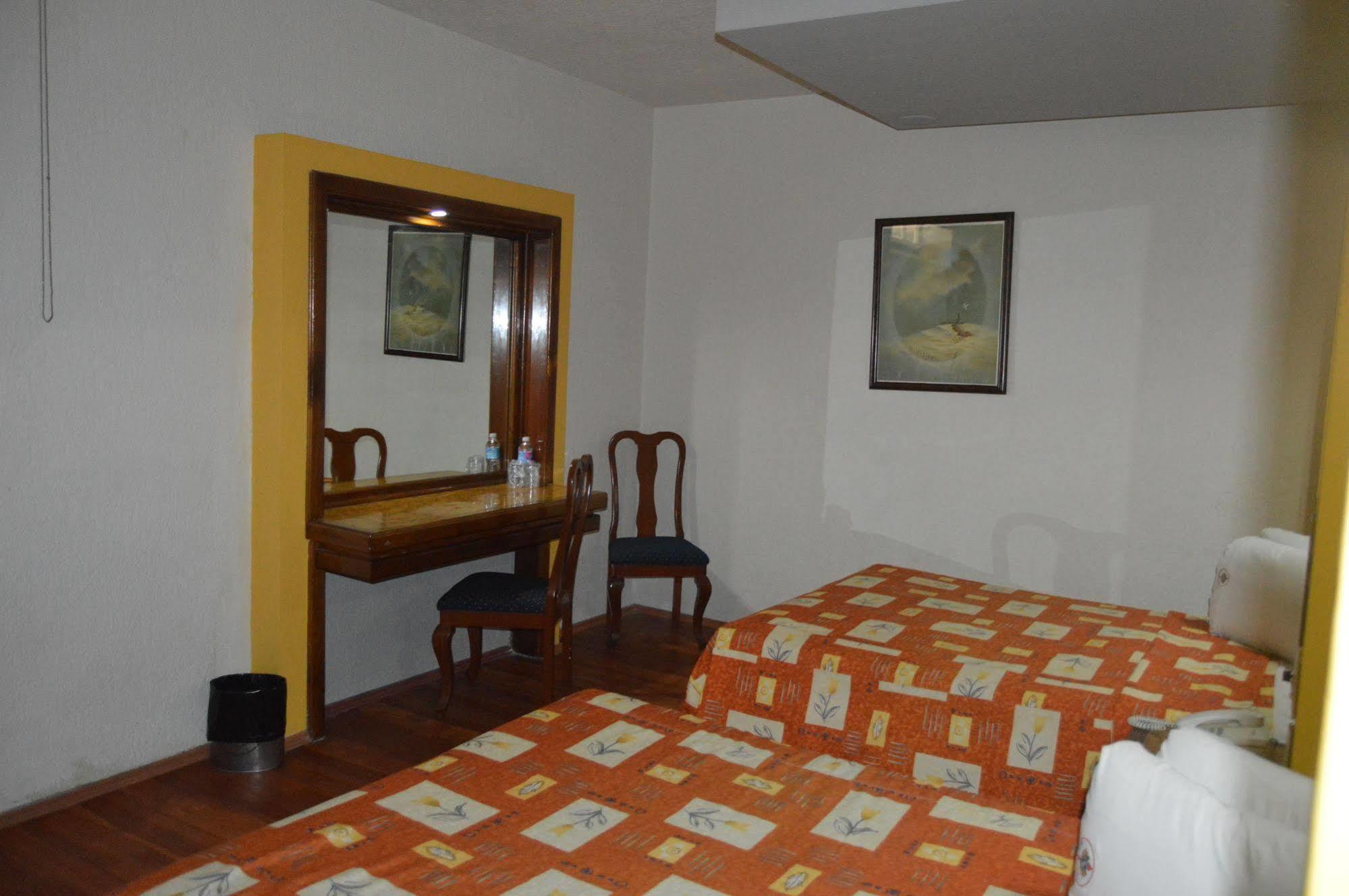 Hotel Mina Kota Meksiko Bagian luar foto