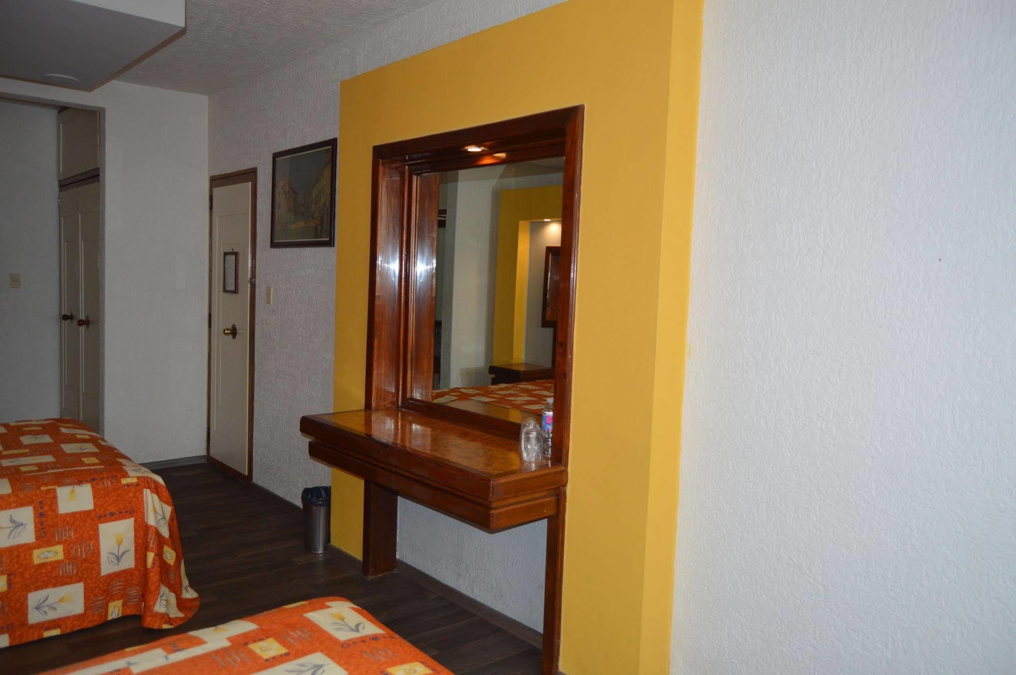 Hotel Mina Kota Meksiko Bagian luar foto