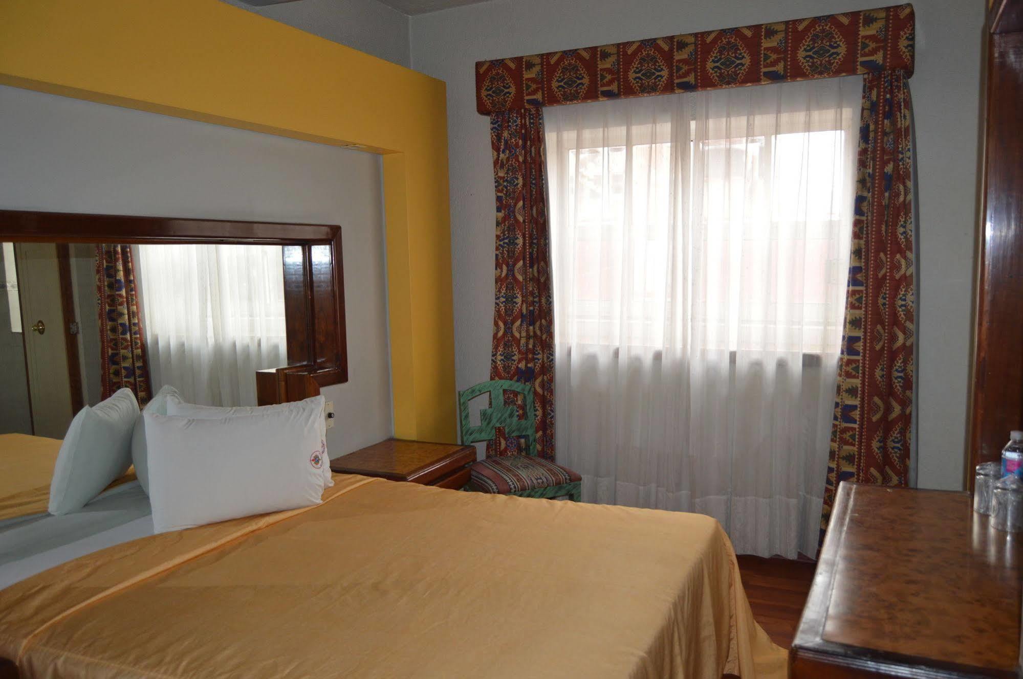 Hotel Mina Kota Meksiko Bagian luar foto