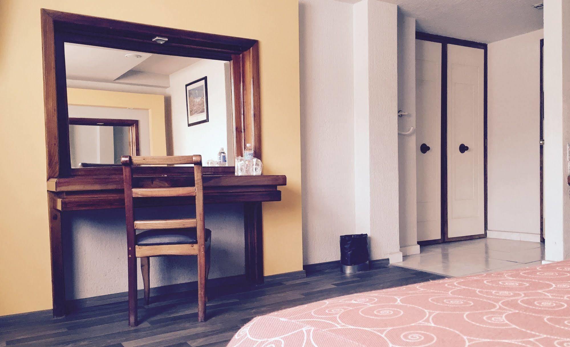 Hotel Mina Kota Meksiko Bagian luar foto